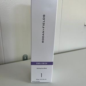 Rodan + Fields unblemished face wash